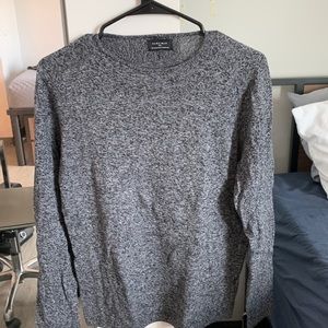 Zara Man Heathered Dark Grey Sweater in Size S